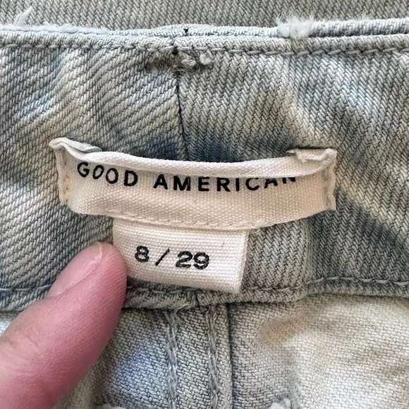 Good American Good 90s Light Wash Relaxed Jeans Size 8/29 Y2K Style Baggy Jeans - Picture 3 of 8